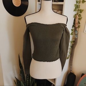hollister off the shoulder olive green top | s